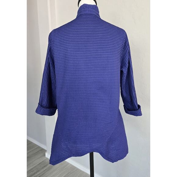 Yacco Maricard Pintucked Asymmetric Hem Boxy Cotton Button Down Blouse Sz 2 M/L - Picture 3 of 14